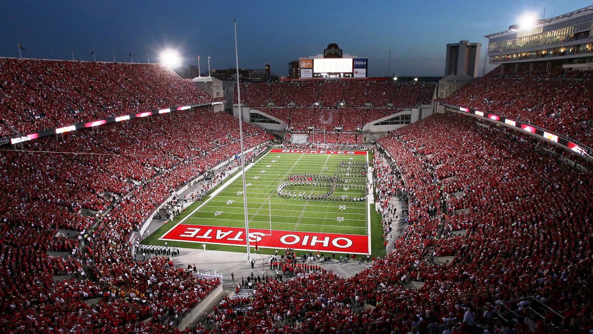 冰球联赛激战正酣，豪门对决引爆赛季高潮