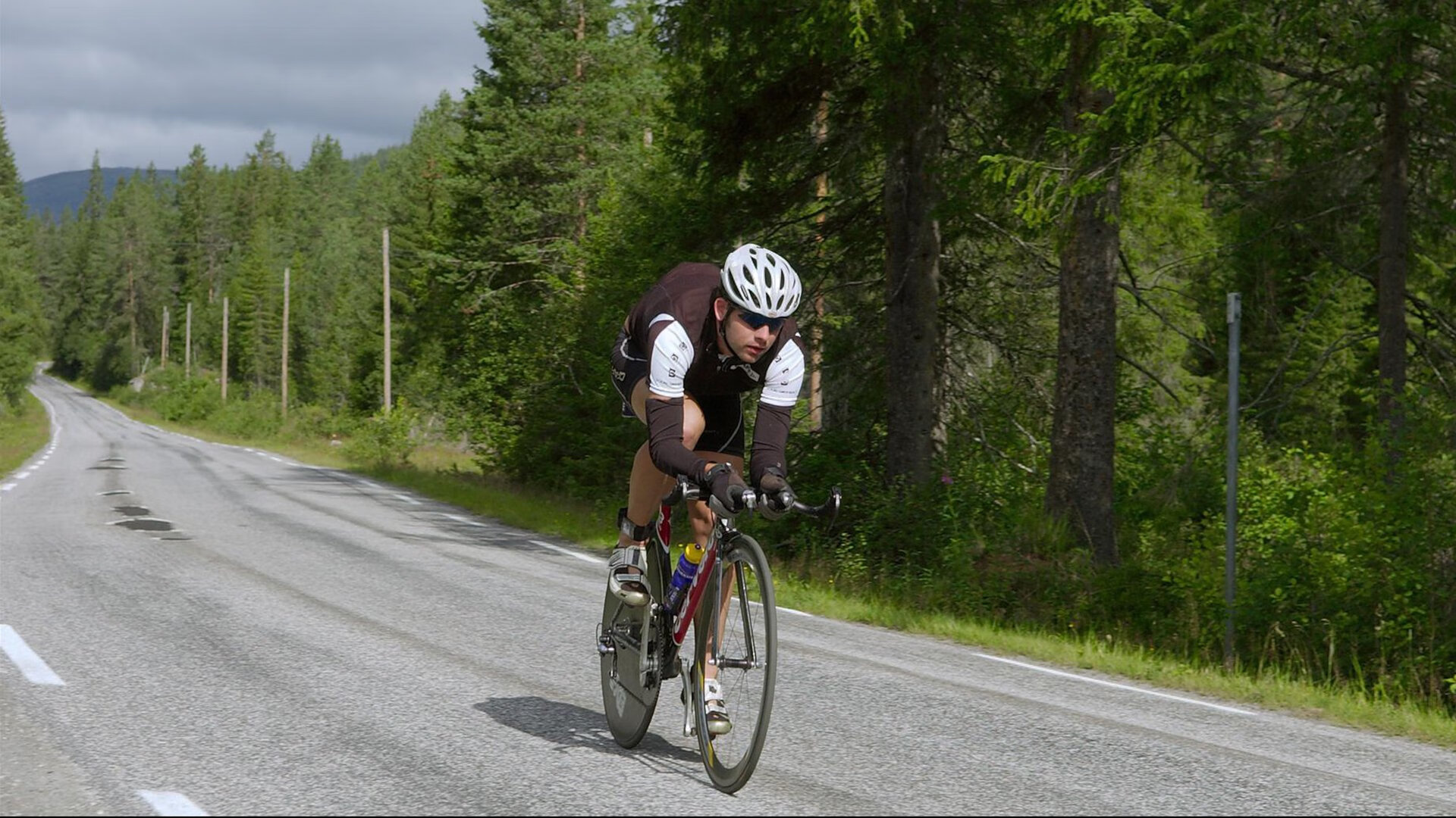 中国雪橇队创历史最佳战绩 冬奥赛场展现突破与潜力